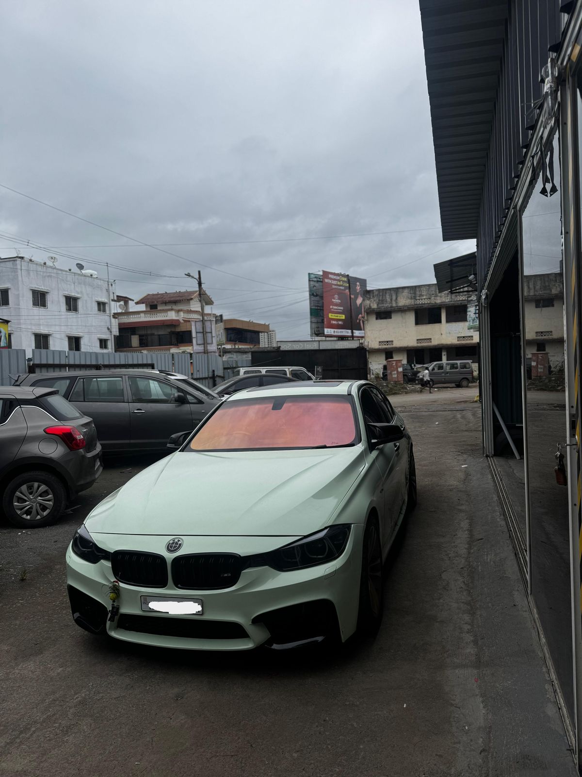 Red Phantom Chameleon Tint